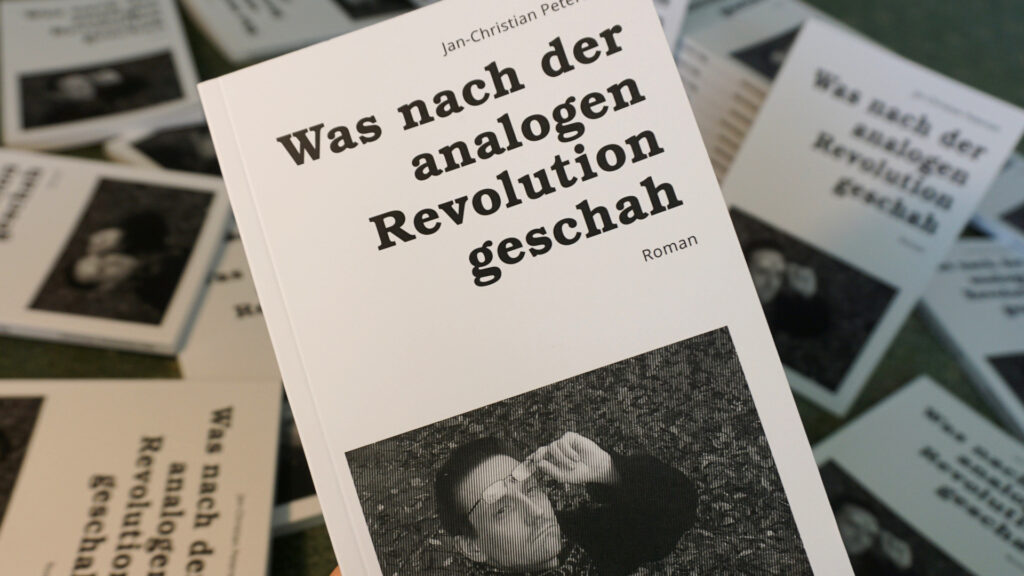Buch - Was nach der analogen Revolution geschah